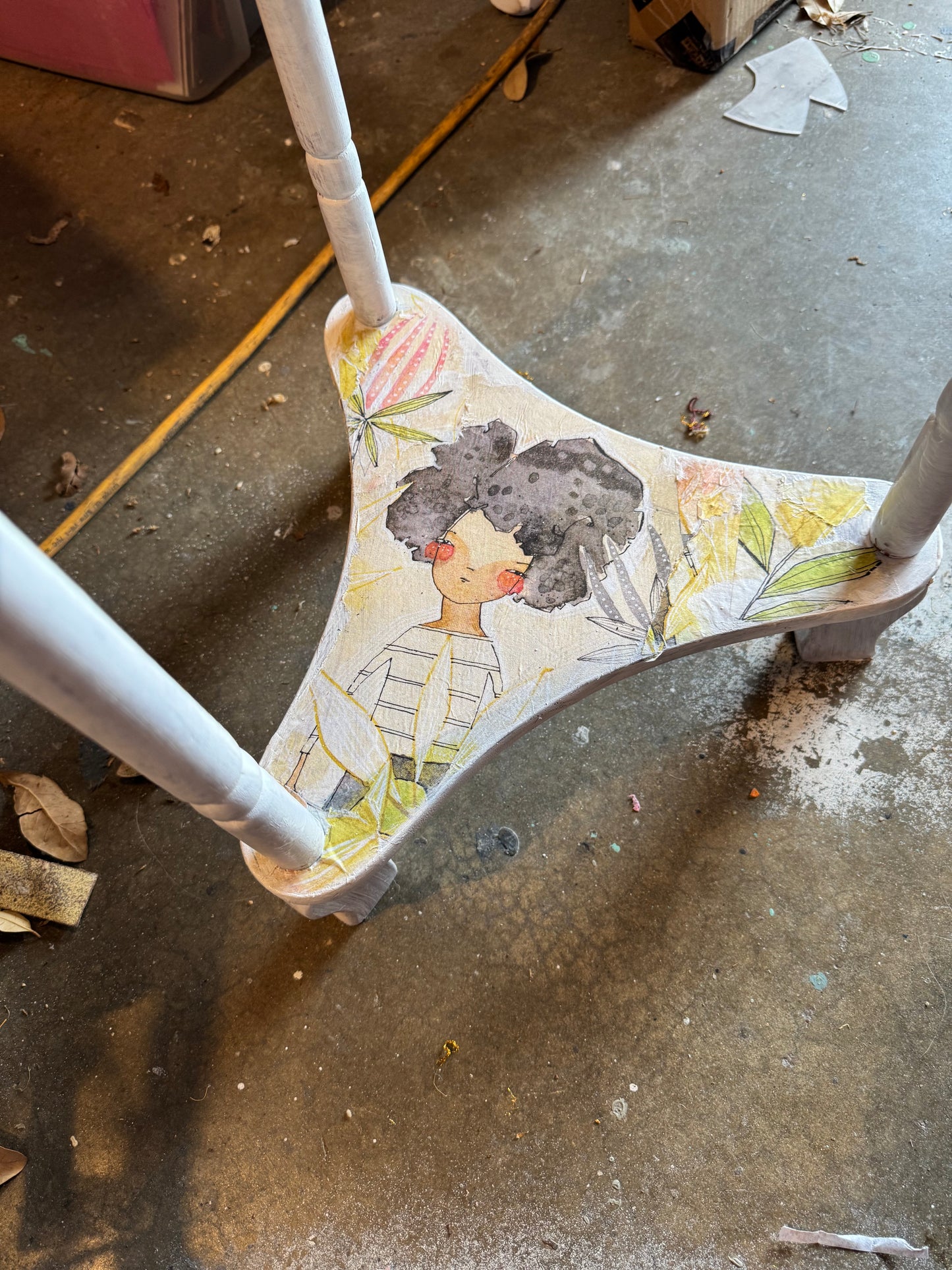 Cori's Girl Round Table