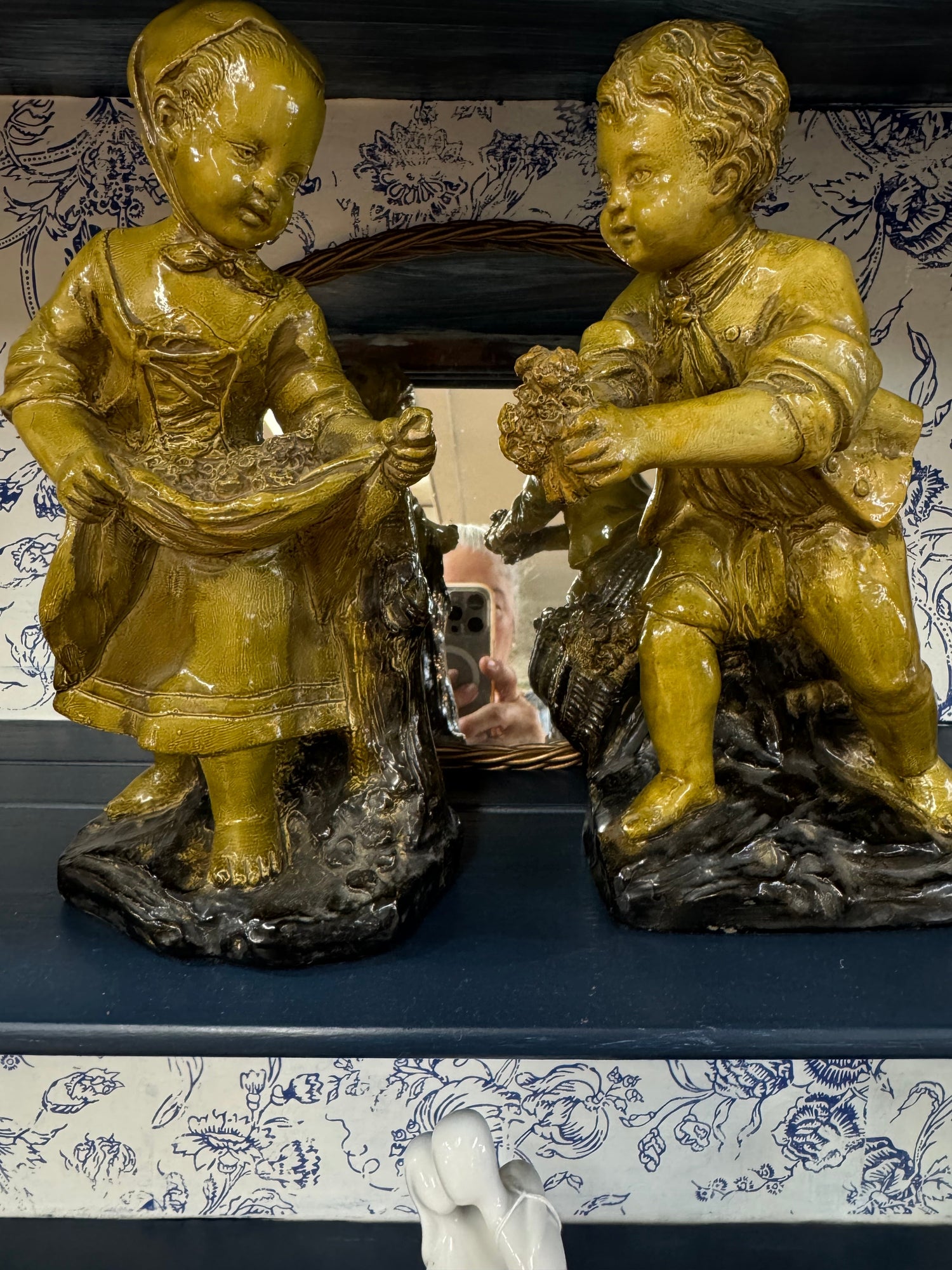 Antique and Vintage Home Decor